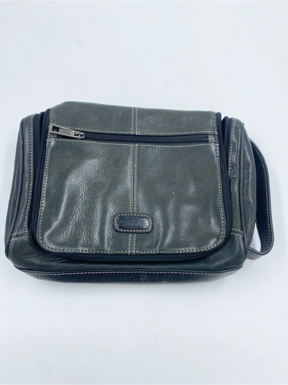VTG Fossil Genuine Leather Travel Toiletrie Bag Organizer Dopp Kit